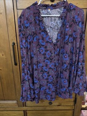 Anthropologie Plum Floral Ruffle V-Neck Blouse